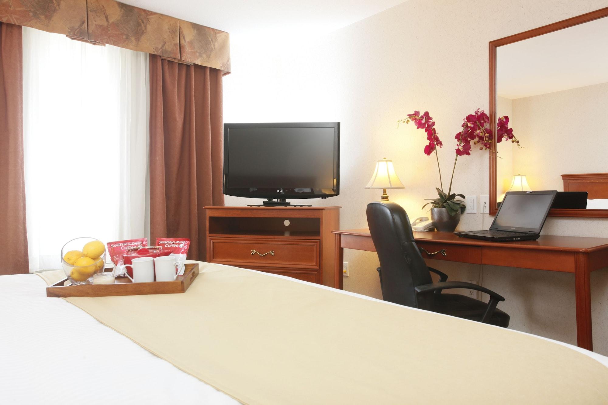 Stonebridge Hotel Dawson Creek Ngoại thất bức ảnh